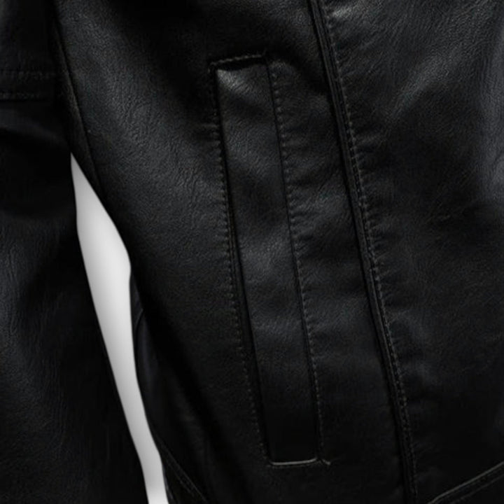 Jaxon | Timeless Leather Elegance